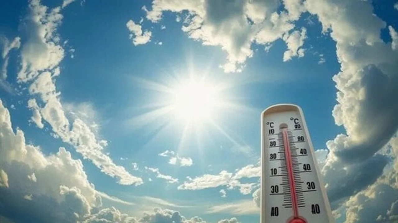 ارتفاع طفيف في درجات الحرارة مع نشاط رياح باردة خلال الليل